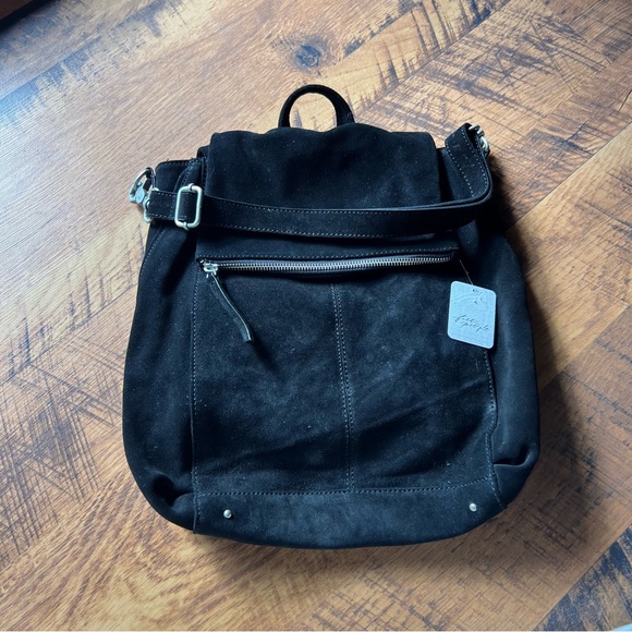 Free People Handbags - FREE PEOPLE NWT BACKPACK